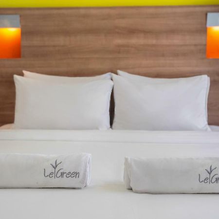 Legreen Suite Kuningan Jakarta Kültér fotó